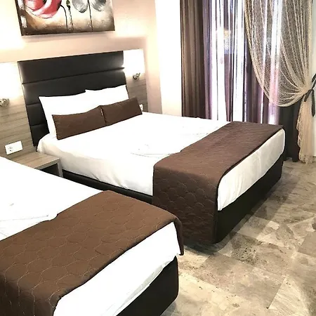 Kostas Hotel
