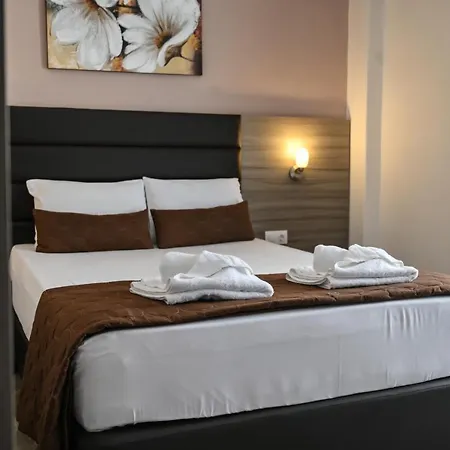 Kostas Hotel 2*