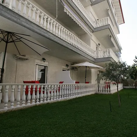 Kostas Hotel
