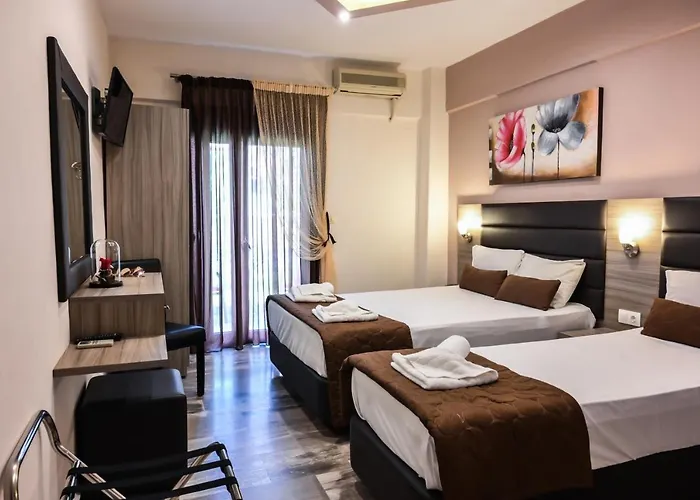 Kostas Hotel 2*