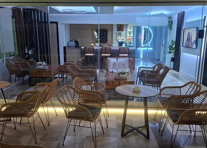 Hotel Kostas