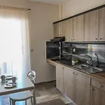 Kostas 2* Olympiakí Aktí