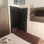 Hotel Kostas 2*