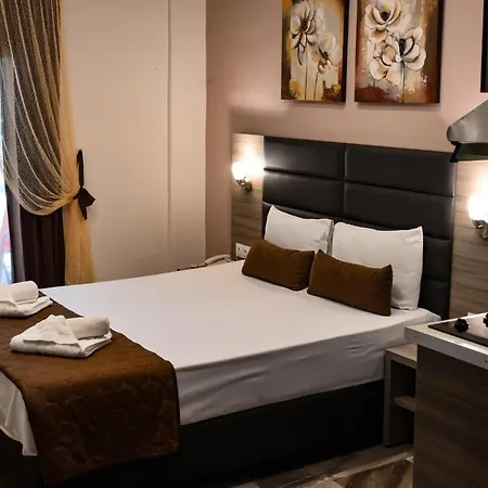 Kostas Hotel 2*