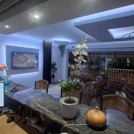 Kostas Otel Olympiakí Aktí