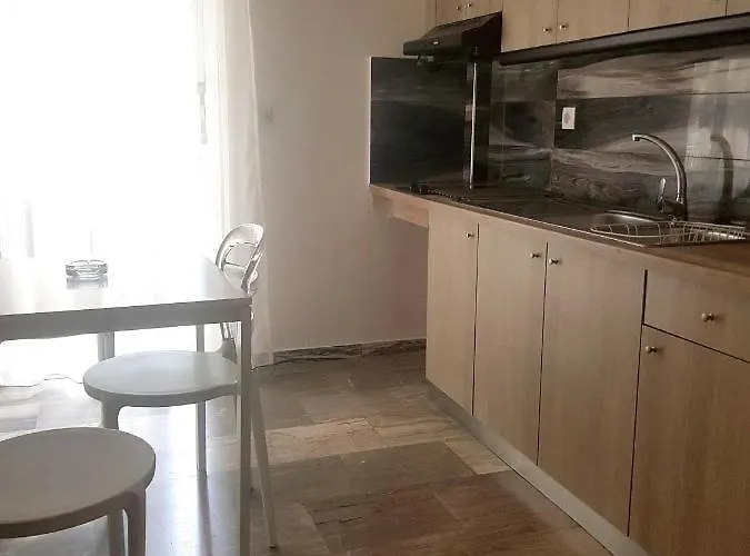 Kostas 2* Олимпиаки-Акти