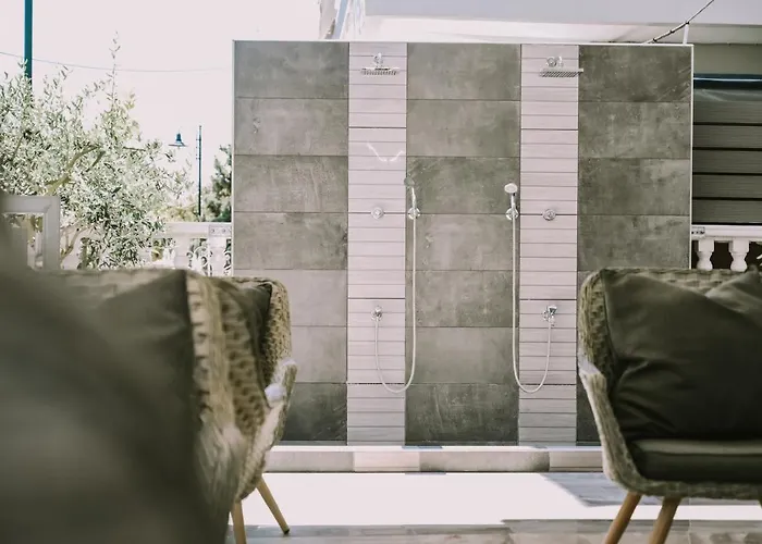 Kostas 2* Olympiakí Aktí