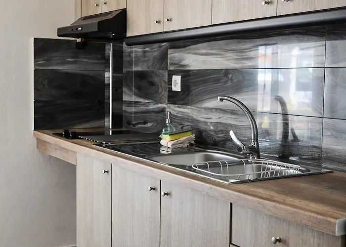 Kostas Отель 2*