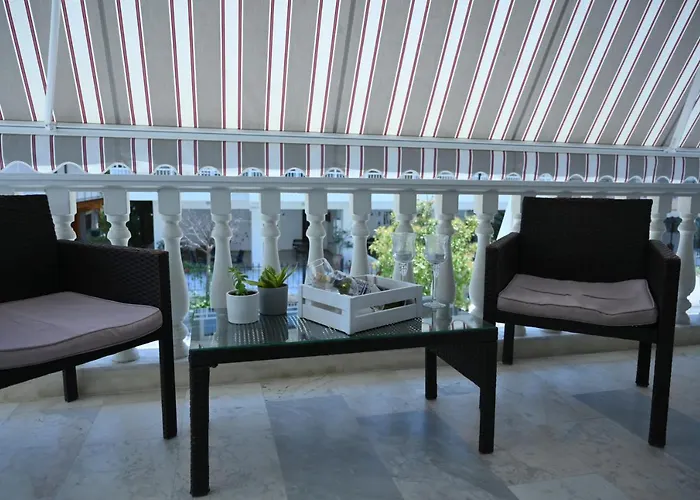 Отель Kostas Олимпиаки-Акти