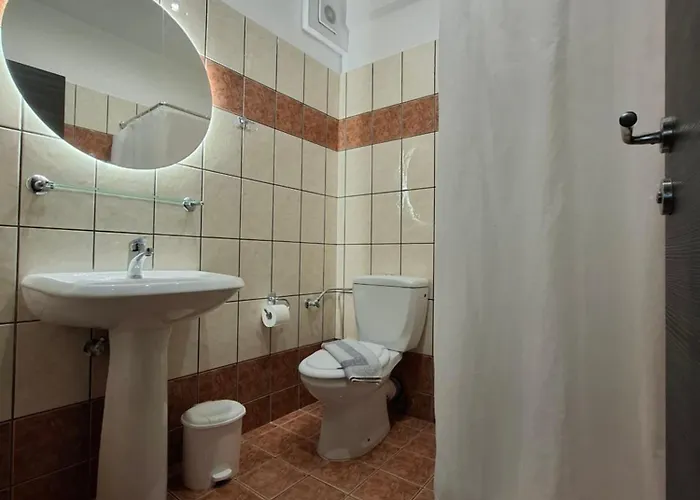 Kostas Отель 2*