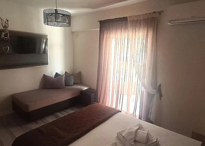 Отель Kostas Олимпиаки-Акти