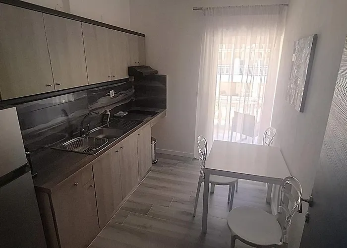 Kostas 2* Олимпиаки-Акти