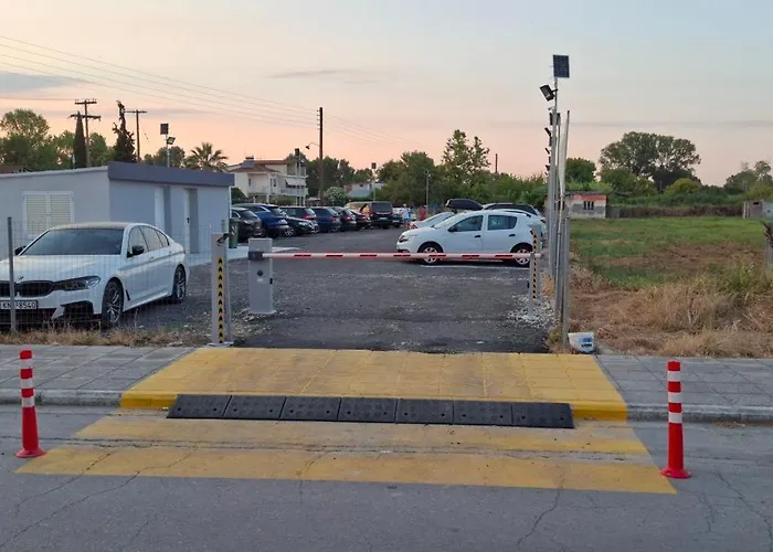 Отель Kostas 2*